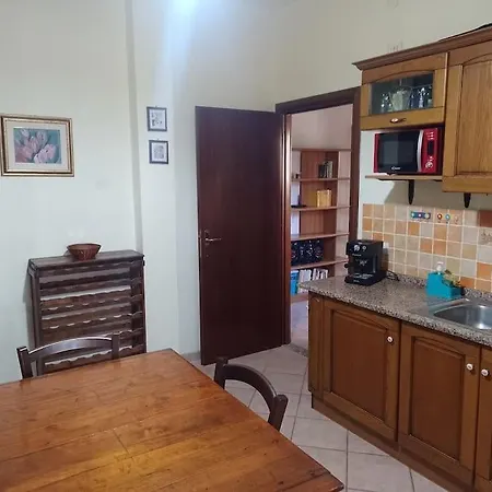Holiday home Casa Ibischia, Fronte Mare *